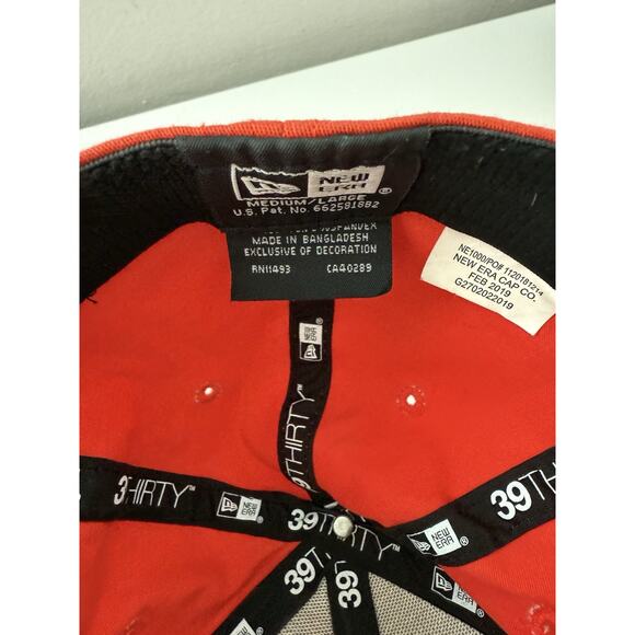 Hooters Orange Hat New Era 39THIRTY Medium Large Fitted Stretch Cap - Picture 7 of 8